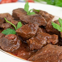 Wołowina z ryżem i surówką